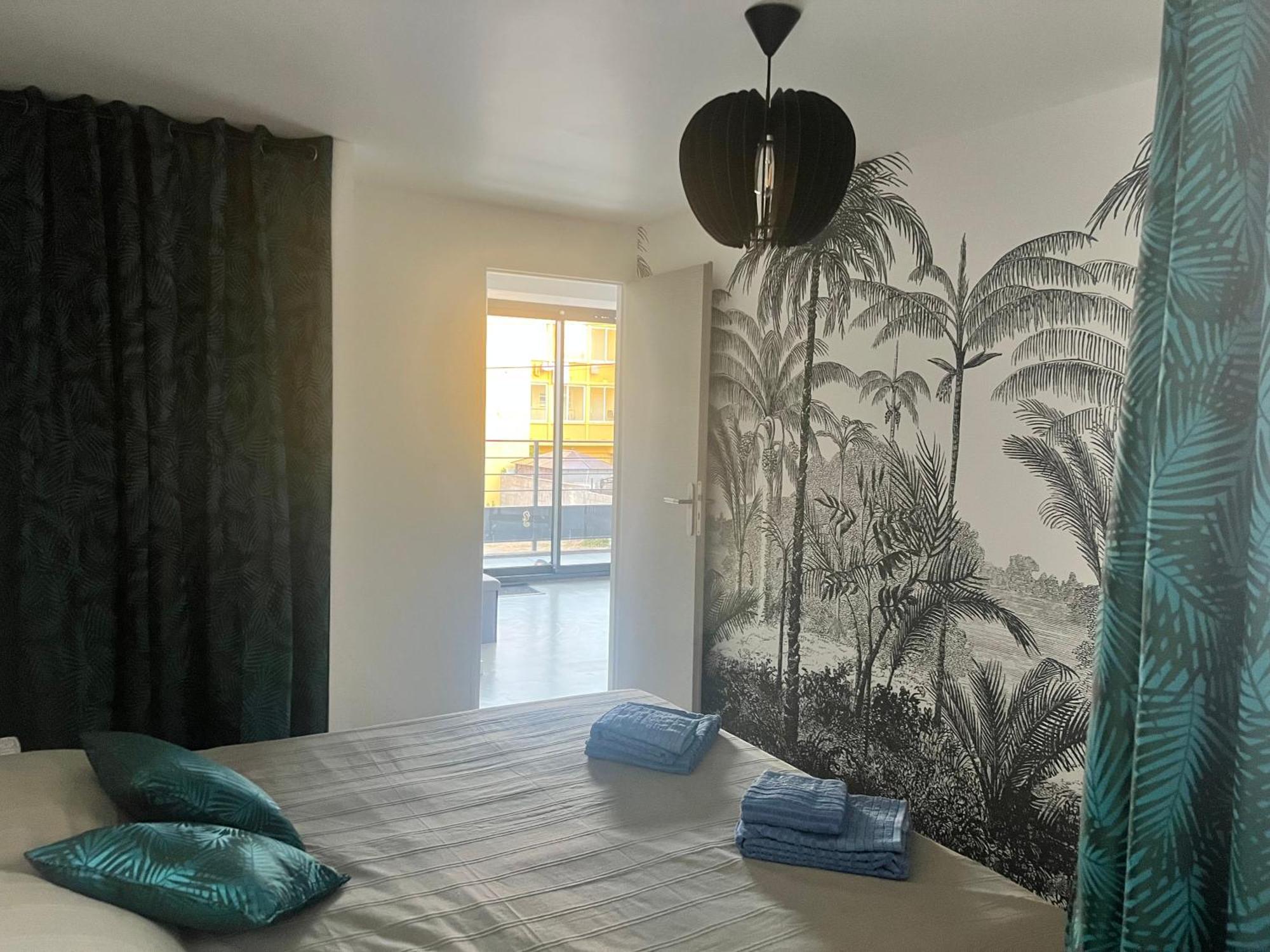 Oustal Caval Marin A Apartment วัลราส์-ปลาจ ภายนอก รูปภาพ